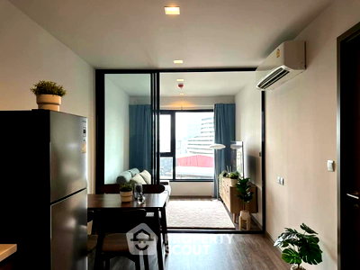Condos for sale : 100m To BTS Ha Yaek Lat Phrao | 1-BR Life Ladprao Valley (ID 1300007)