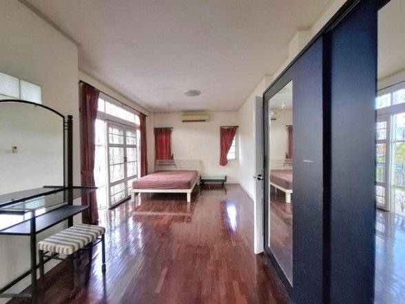 รูป ให้เช่า บ้านเดี่ยว2ชั้น 65ตรว.แปลงมุม ถนนรามคำแหง190 ใกล้ตลาดน้ำขวัญเรียม - รูปที่ 7/8