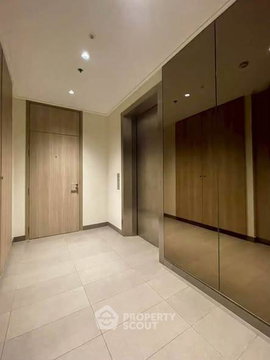 High-Floor 3-BR 178 Sqm Noble Ploenchit, 100m to BTS Phloen Chit (ID 2833124)