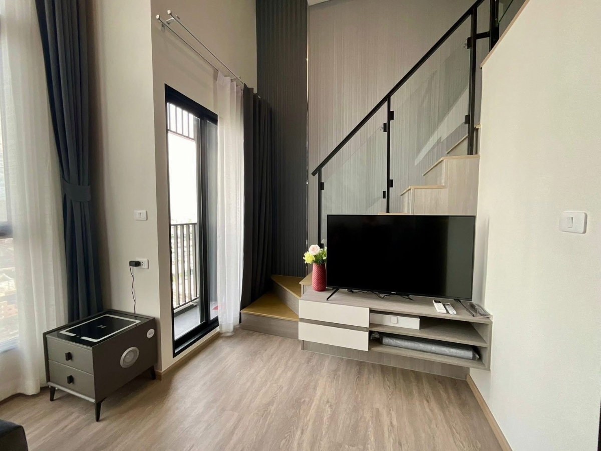 รูป (AA156) 🔥 Origin Plug & Play Nonthaburi Station | ห้อง Duplex ชั้น 19 เพดานสูง ดีไซน์ทันสมัย พร้อมเฟอร์นิเจอร์ Built-in ครบ บนทำเลติดรถไฟฟ้า ✨ - รูปที่ 6/15