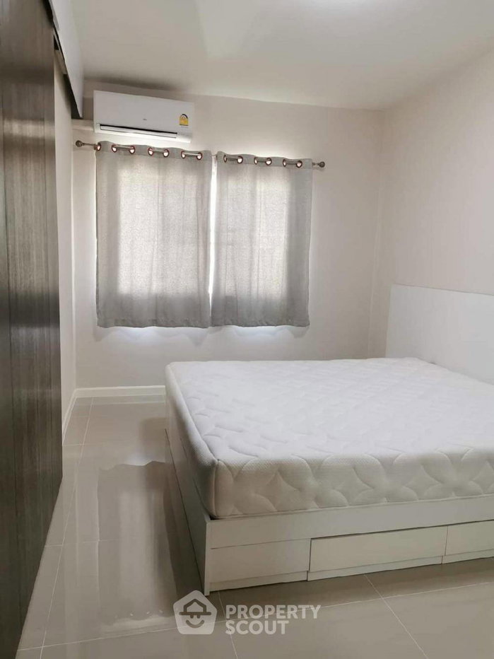 picture 1-BR Condo In A Space Asoke Hide Away, 400m To MRT Phra Ram 9 (ID 647347) - 4/11