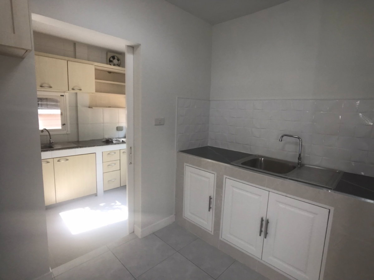 รูป 🏡✨ ปล่อยเช่าบ้านเดี่ยว หมู่บ้านนันทวัน ประชาชื่น | 27,000 บาท/เดือน ✨🏡 - รูปที่ 13/37