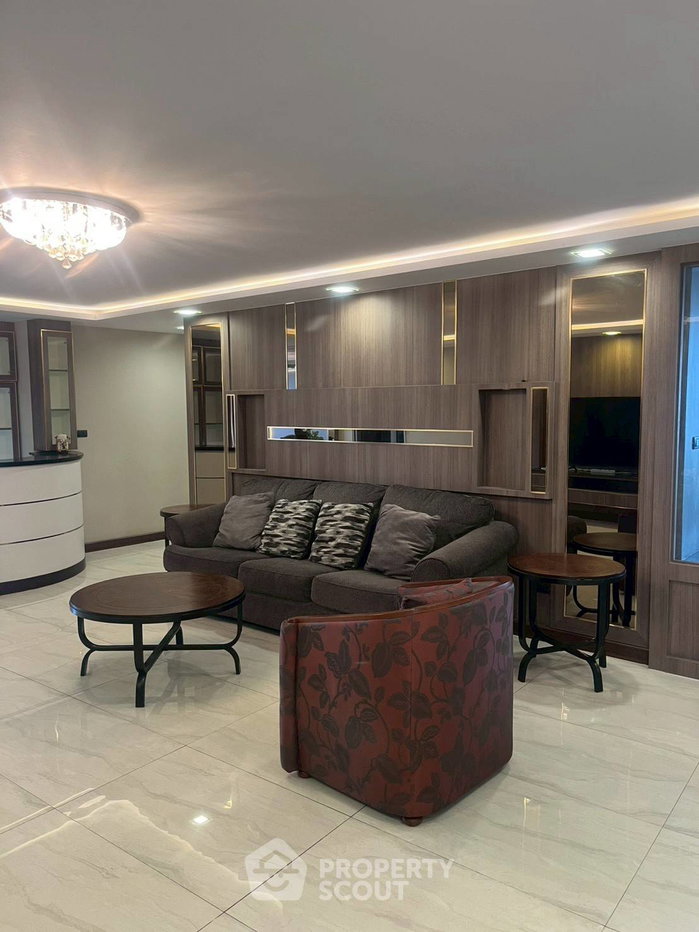 picture 3-BR Condo For Rent, President Park Condominium, MRT Queen Sirikit (ID 3043537) - 4/19