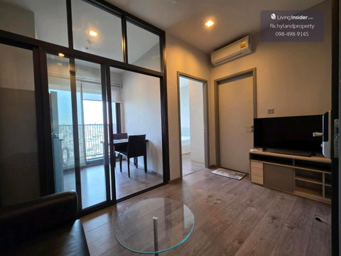 For rent: Whizdom Avenue Ratchada - Ladprao. Newly renovated 32 sq.m. 1-bedroom unit. Next to MRT Ladprao.