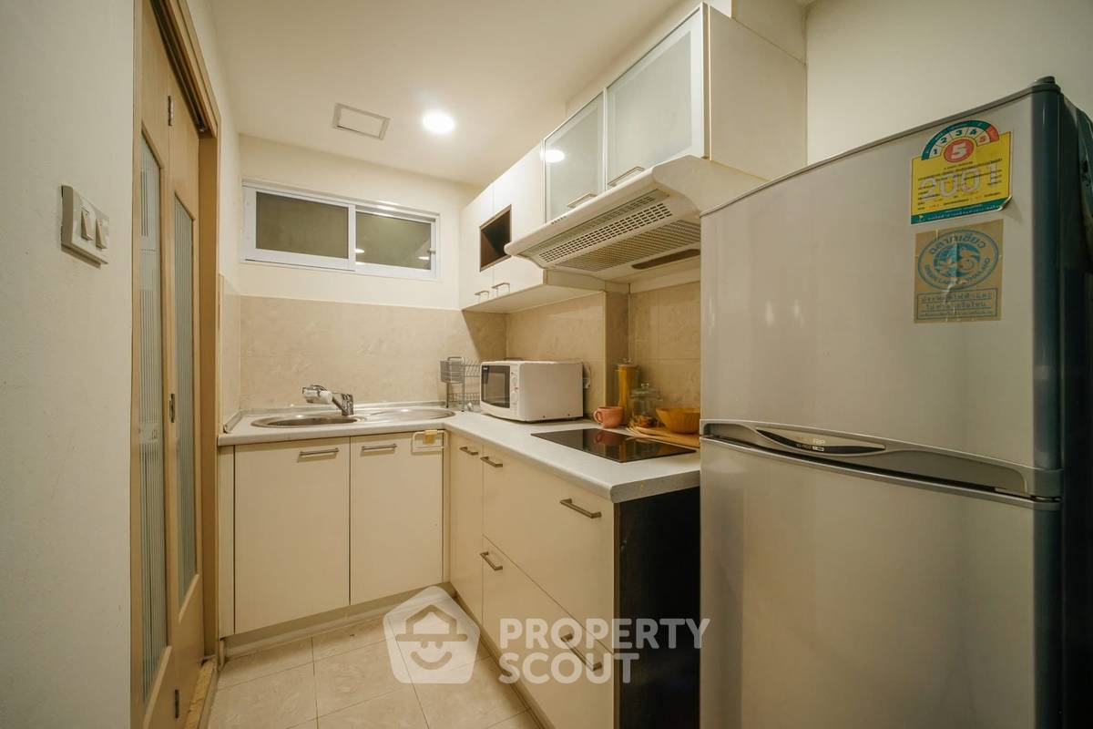 รูป คอนโด 1 ห้องนอน 33 ตร.ม. ลุมพินี สวีท สุขุมวิท 41 ใกล้ BTS พร้อมพงษ์ 200 ม. (ID 2892815) - รูปที่ 7/8