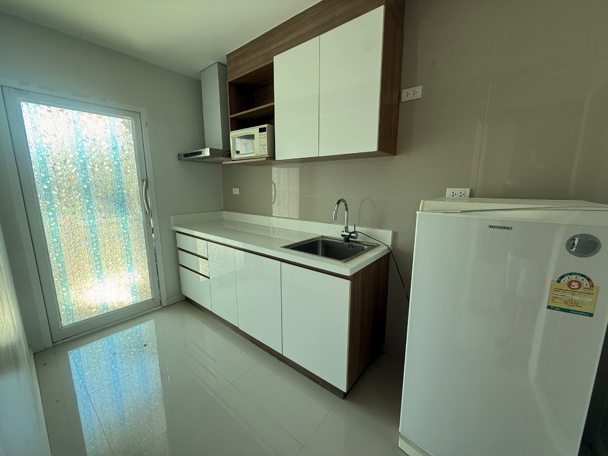 picture Conner room 7floor 8,000 THB... - 6/13