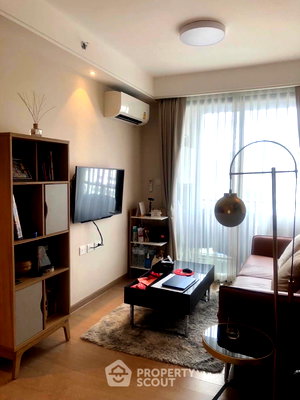 Condos for rent : 1-BR Condo For Rent At Regal Sathon-Naradhiwas, Sathon (ID 3035015)