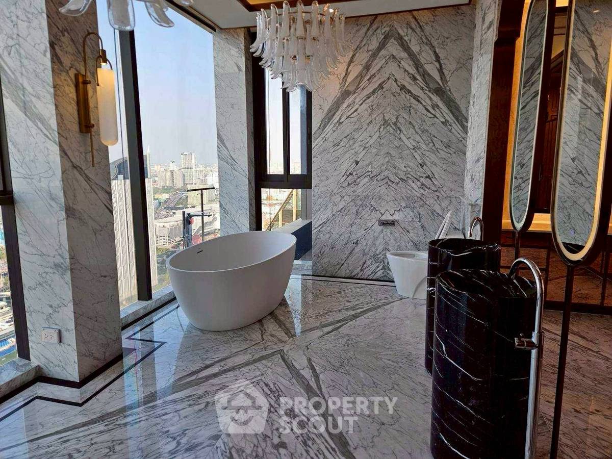 picture High-Floor 3-BR 244 Sqm At The Esse At Singha Complex near MRT Phetchaburi 100m (ID 3043411) - 7/12