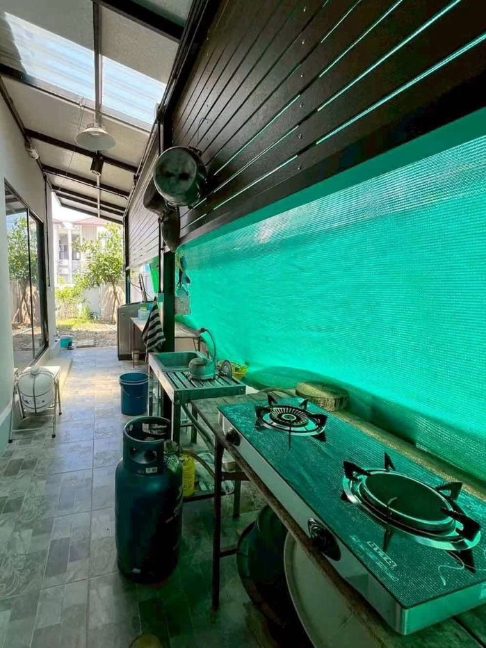 รูป 🏡 ให้เช่าบ้าน บ้านแฝด พร้อมสวน ในโครงการคุณภาพ มีความปลอดภัยสูง ใกล้โรงเรียนนานาชาติ พร้อมเฟอร์นิเจอร์ครบ ทำเลดีมาก เดินทางสะดวก - รูปที่ 12/14