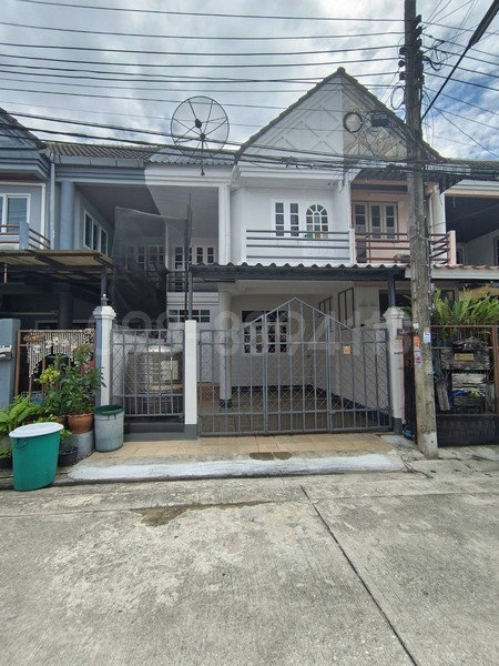 picture FOR SALE  TOWNHOUSE PROPERTY  2190000 BAHT. - 1/8