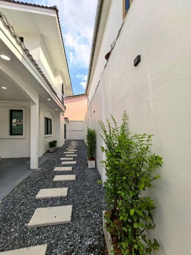 4-bed house for sale, 160 sqm, 50 sq wah, Baan Chonlada Sai Mai