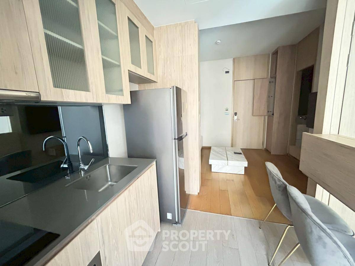 picture 1-BR 33 Sqm Condo At Siamese Exclusive 42, 300m to BTS Ekkamai (ID 2846405) - 3/9