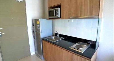 Condos for rent : Ideo Sathorn Taksin 38 sq.m. 1 Bed 1 Bath Corner Unit 0 Meter from BTS Krung Thonburi for Rent