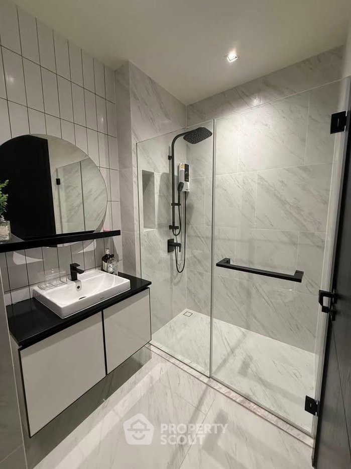 picture 2-BR Condo, Chapter Charoennakhorn - Riverside, Near BTS Krung Thon Buri (ID 2841765) - 7/9