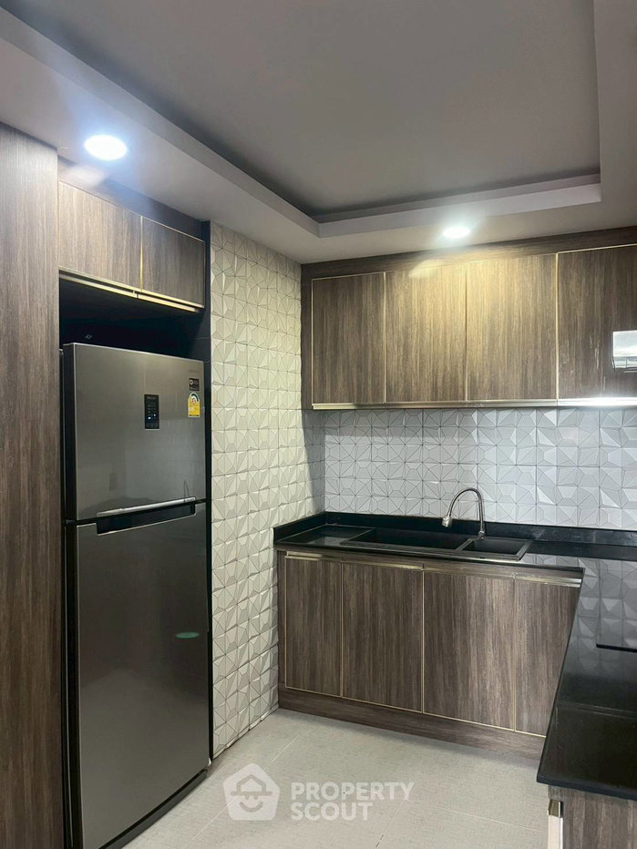 picture 3-BR Condo For Rent, President Park Condominium, MRT Queen Sirikit (ID 3043537) - 9/19