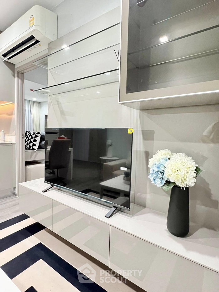picture 2-BR 52 Sqm Condo At The Politan Rive, 400m to MRT Phra Nang Klao Bridge (ID 2750715) - 2/7
