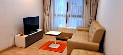 Condos for rent : Vista Garden Condo Sukhumvit 71, soi predeepanomyong 2 BTS: On-nut or Phrakanong 70.66 sqm.  