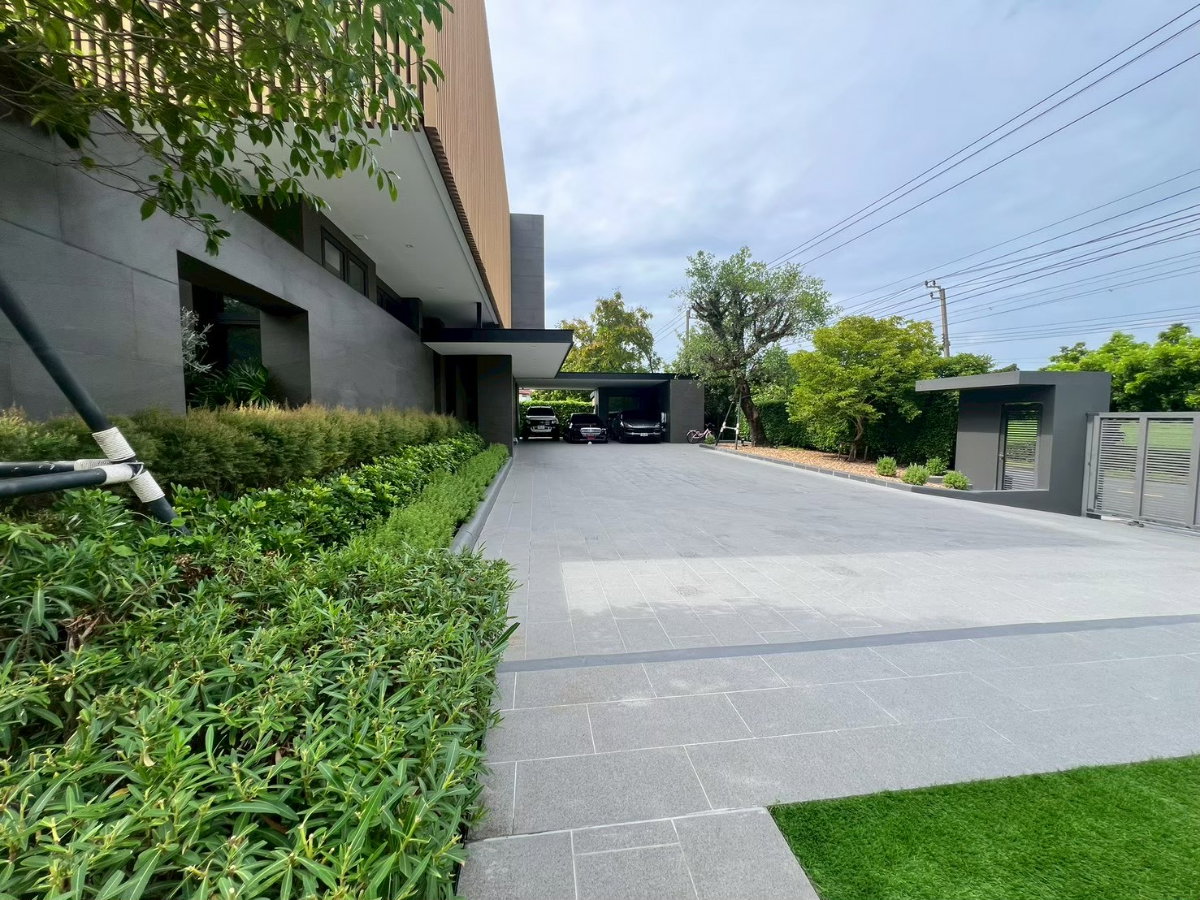 รูป ขาย Private Pool Villa หรู 5 ห้องนอน วิวสนามกอล์ฟ กรีนวัลเลย์ บางนา - รูปที่ 42/54