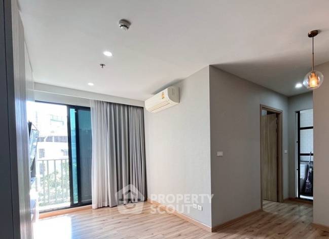 รูป คอนโด 2 ห้องนอน ขาย Brix Condominium Charansanitwong 64 ใกล้ MRT สิรินธร 40 ม. (ID 3039564) - รูปที่ 2/5