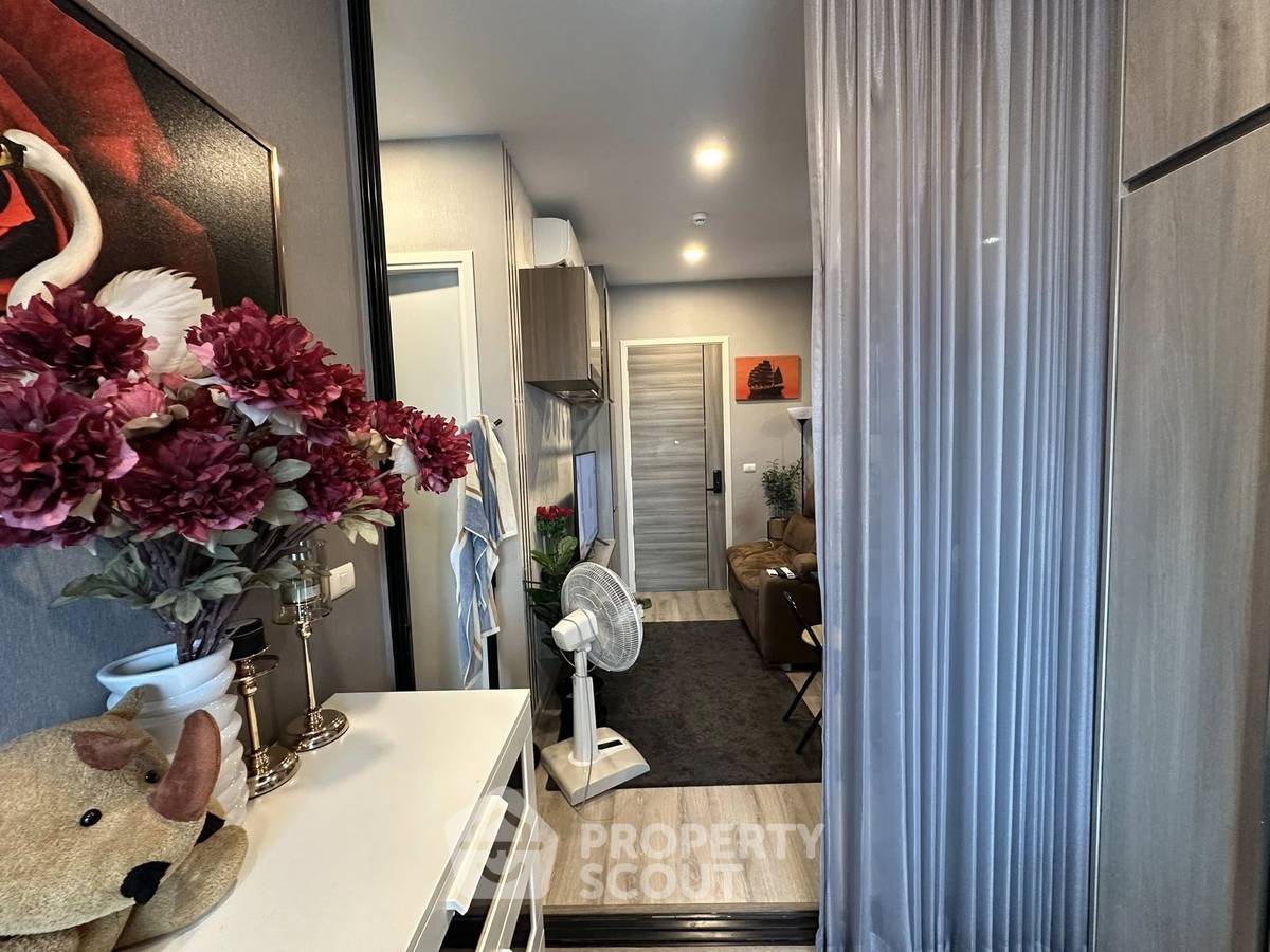 picture 18th-Floor 1-BR Condo At KnightsBridge Collage Ramkhamhaeng (ID 2328472) - 6/12