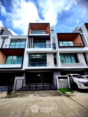 ทาวน์โฮม กรุงเทพมหานคร : ทาวน์เฮ้าส์ 3 ห้องนอน ขาย ที่ Nirvana Define Srinakarin-Rama 9 ใกล้ สะพานสูง (ID 3043700)