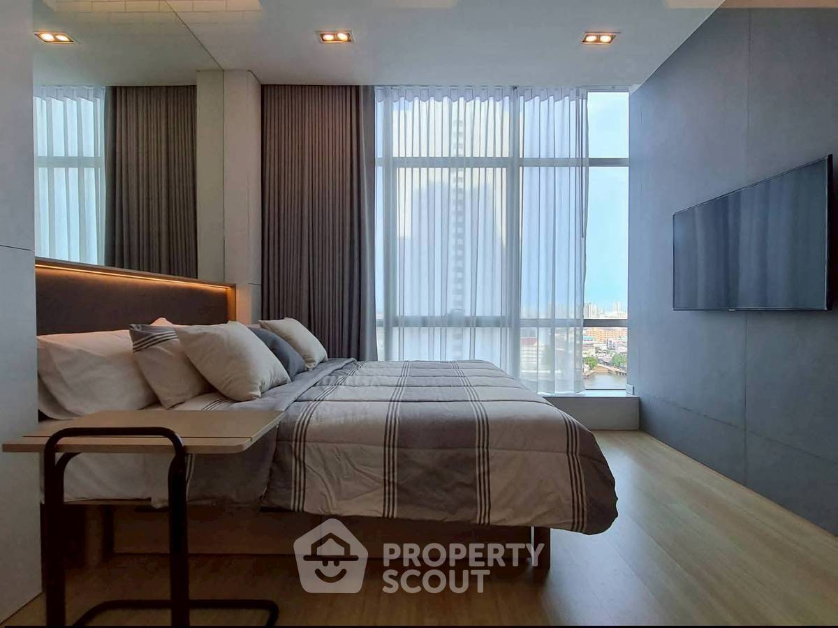 picture 1-BR Condo At Baan Sathorn Chaopraya, 60 Sqm, BTS Krung Thon Buri (ID 3041165) - 3/20