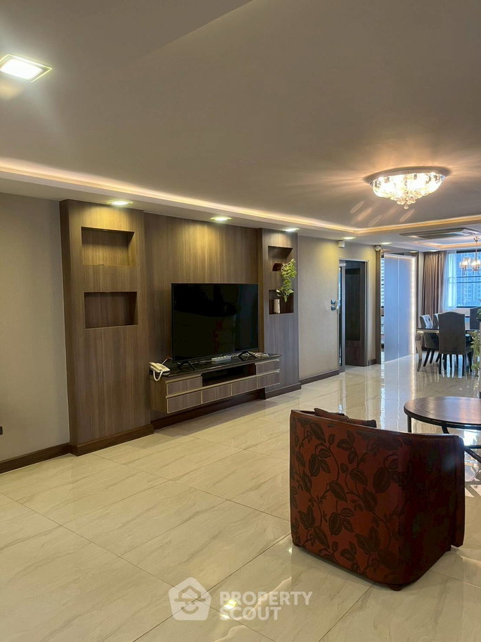 picture 3-BR Condo For Rent, President Park Condominium, MRT Queen Sirikit (ID 3043537) - 3/19