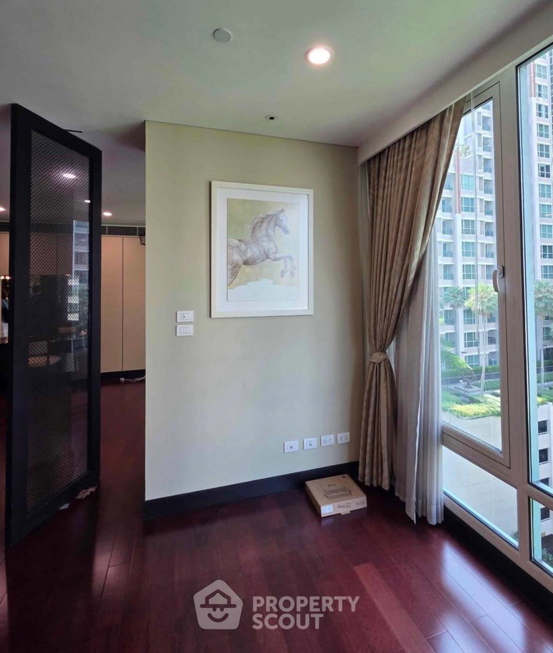 picture 3-BR Condo 258 Sqm At The Park Chidlom, 400m to BTS Chit Lom (ID 3040309) - 17/19