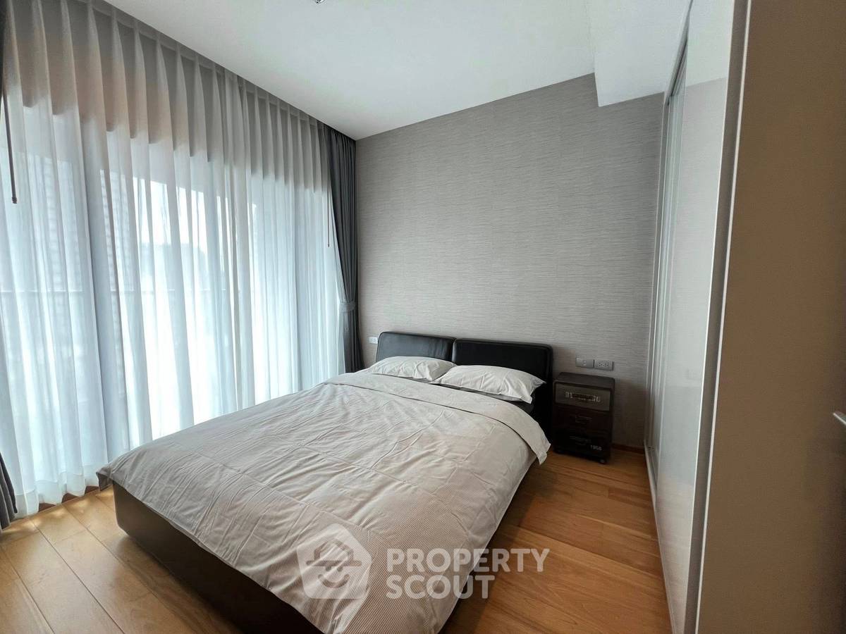 รูป คอนโด 2 ห้องนอน 85 ตร.ม. ให้เช่า ไฮด์ สุขุมวิท 13 ใกล้ BTS นานา 200 ม. (ID 2325052) - รูปที่ 10/12