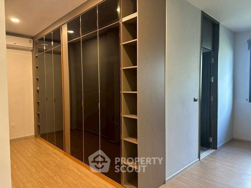 รูป บ้าน 5 ห้องนอน สำหรับขาย ในกรุงเทพฯ พื้นที่ 700 ตร.ม. (ID 3041900) - รูปที่ 12/14