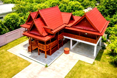เช่าบ้านเดี่ยว ดอยสะเก็ด เชียงใหม่ : ใกล้เทศบาลตำบลสันปูเลย 900 ม. เชียงใหม่ ดอยสะเก็ด บ้านทรงไทยล้านนา 3 นอน 3 น้ำ ใกล้ รร.บ้านป่าขุย 700 ม. บรรยากาศรีสอร์ตส่วนตัว