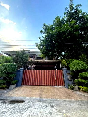 เช่าบ้านเดี่ยว วิทยาลัยพณิชยการอินทราชัย : MHR185 ให้เช่าบ้านเดี่ยวหมู่บ้านธารารมณ์ พื้นที่ 300 ตรม. แต่งครบพร้อมอยู่ ทำเลดีตรงข้ามโรงเรียนบดินทรเดชา 1 ใกล้ทาวน์อินทาวน์และทางด่วนเลียบด่วน