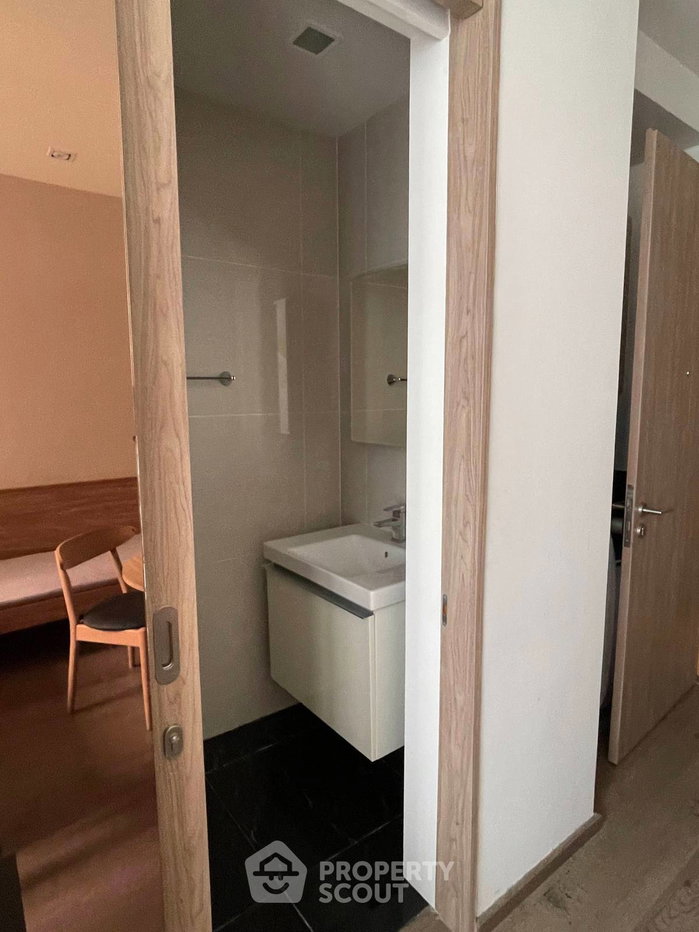picture Well-Priced 1-BR 27 Sqm Condo at Park Origin Phrom Phong, BTS Phrom Phong (ID 1373971) - 9/29