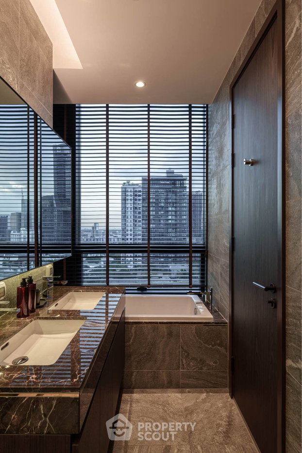 picture 2-BR 72 Sqm Condo At The Esse Sukhumvit 36, 70m To BTS Thong Lor (ID 2644595) - 8/18