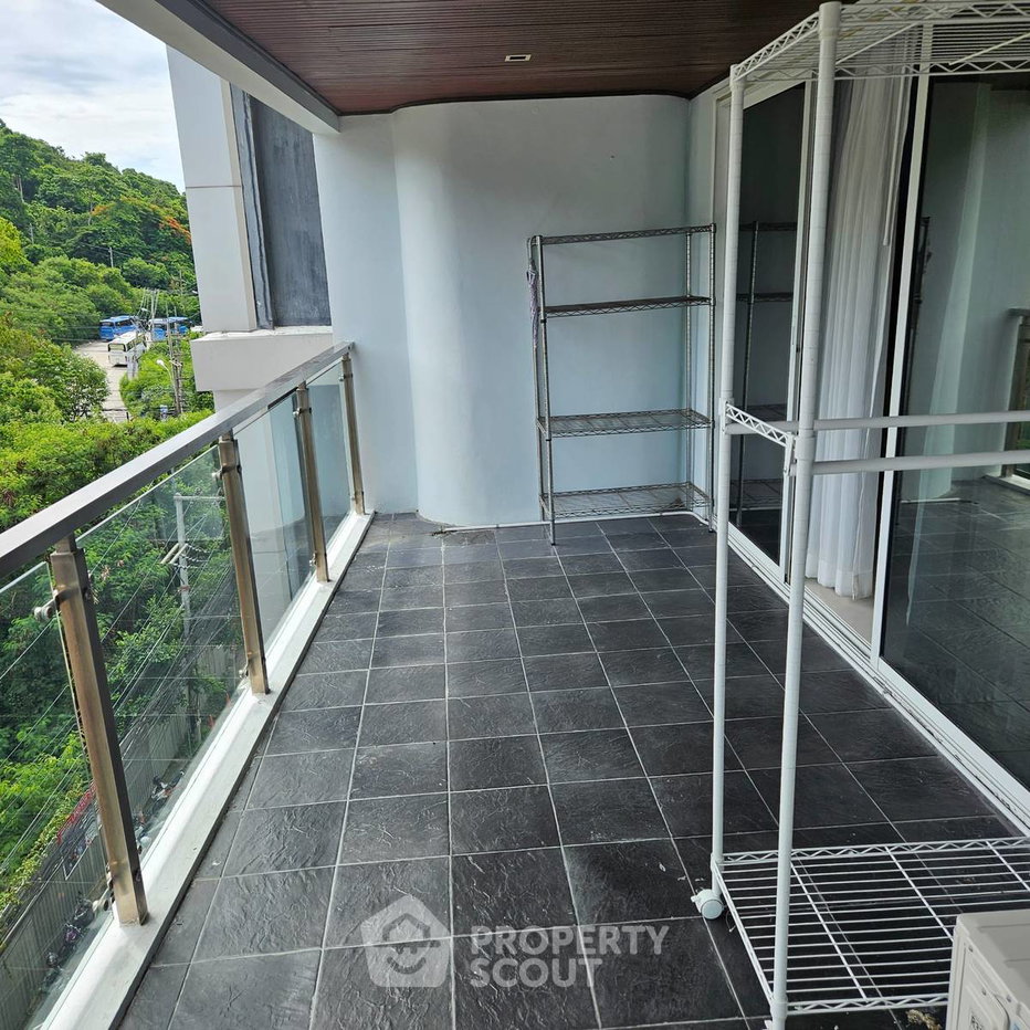 picture 2-BR Condo For Rent, Pattaya Heights Pratumnak (6th Floor) (ID 2210704) - 8/13
