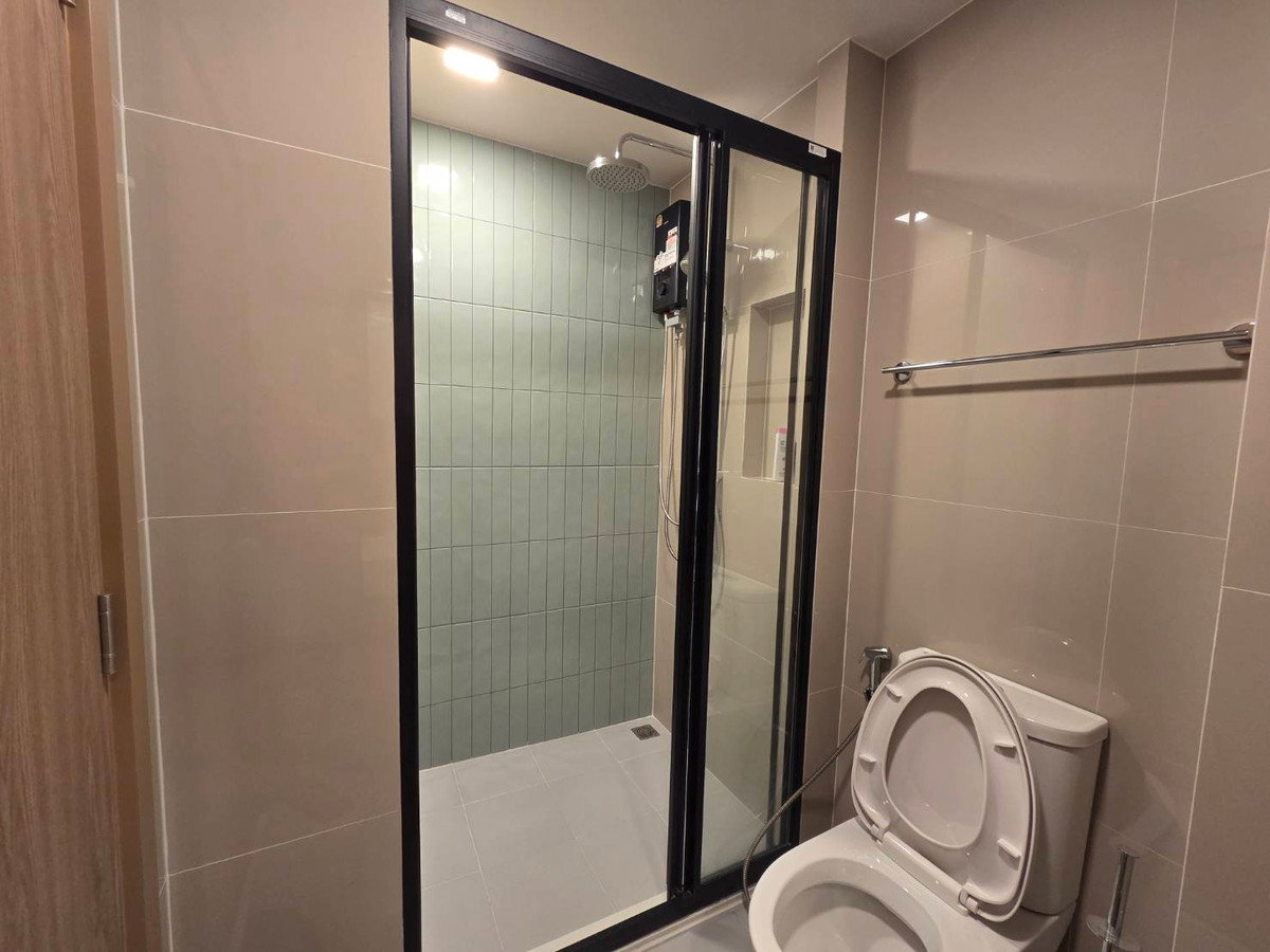 picture Code: 26KJ3387  for rent FLO by Sansiri 🔥🔥 Line ID: @kjcondo (with @)🔥🔥 - 10/15