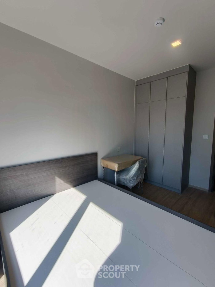 picture Pet-Friendly 1-BR Condo, Metris District Ladprao, 200m to MRT Lat Phrao (ID 2564516) - 2/7