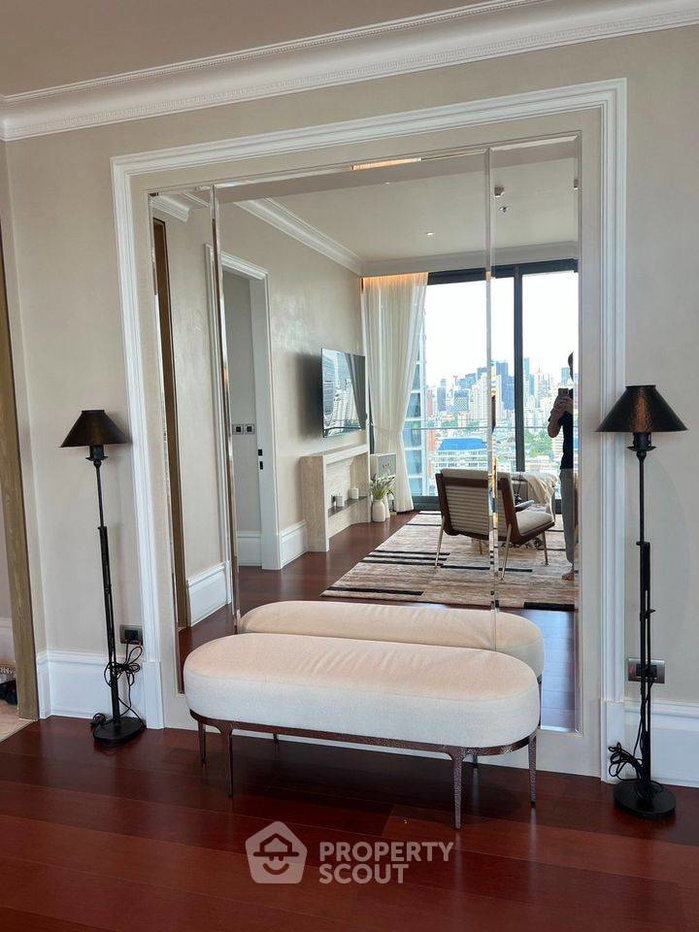 picture Well-Priced 3-BR 149.5 Sqm At Khun By Yoo (23rd) Near BTS Thong Lor (ID 3043527) - 6/9