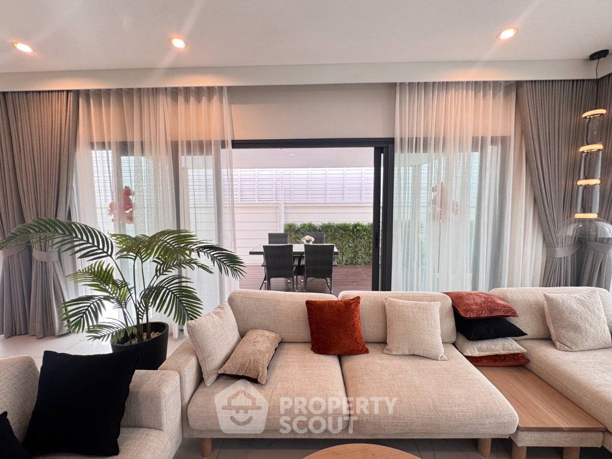 รูป วิลล่า 4 ห้องนอน ขาย The Lavish Pattaya ใกล้นาเกลือ พัทยา (ID 3042074) - รูปที่ 27/38