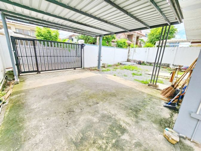 4-bed house for rent, 200 sqm, 60 sq wah, Bang Sue