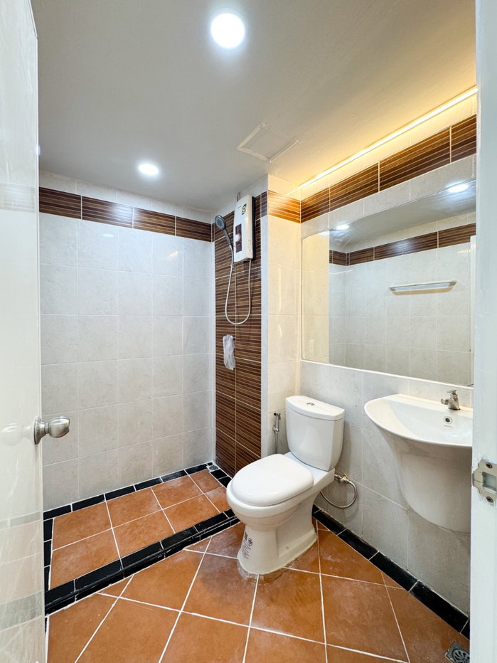 รูป ขายคอนโด รีเจ้นท์ โฮม 1 พหลโยธิน 67 ห้องสวย พร้อมเฟอร์นิเจอร์ใหม่หมด - รูปที่ 9/12