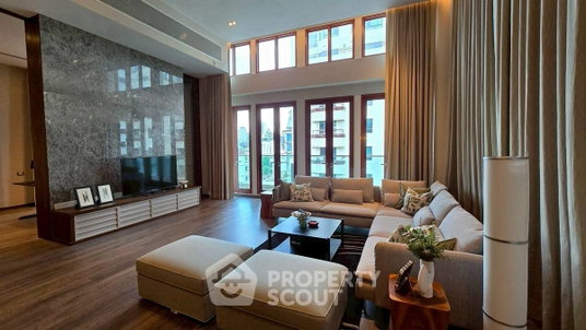 รูปภาพ คอนโด 3 ห้องนอน 266 ตร.ม. เดอะ เครสต์ ร่วมฤดี ใกล้ BTS เพลินจิต 90 ม. (ID 3043432)