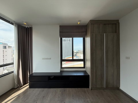 CGS_PH01 LYSS Condominium Ratchayothin (ลิสส์ คอนโดมิเนียม รัชโยธิน) ห้องขาย Line: @cgestate