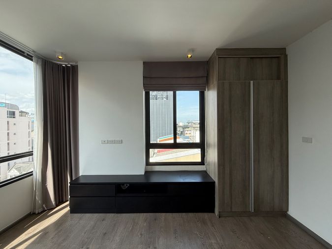 CGS_PH01 LYSS Condominium Ratchayothin (ลิสส์ คอนโดมิเนียม รัชโยธิน) ห้องขาย Line: @cgestate