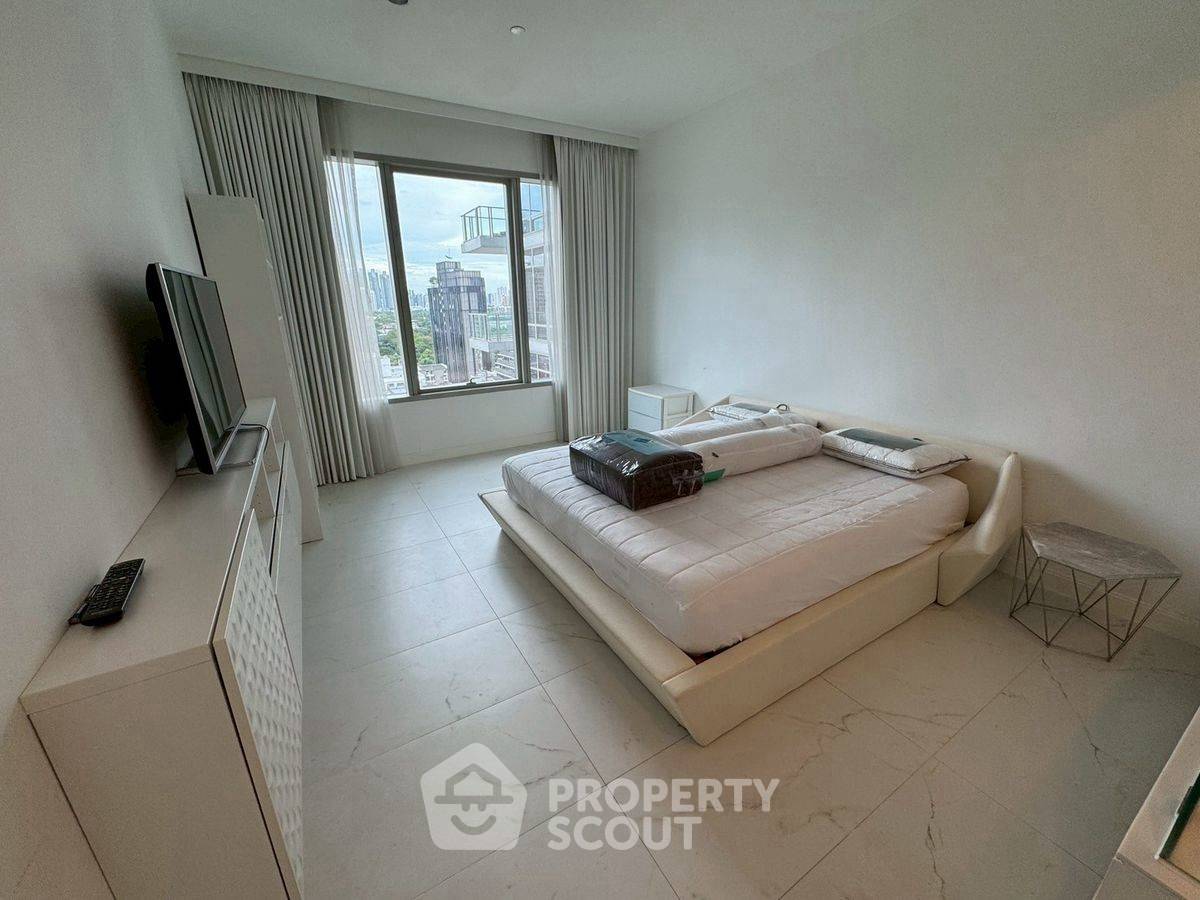picture 1-BR 70 Sqm Condo At 185 Rajadamri, 400m To BTS Ratchadamri (ID 2307417) - 4/14