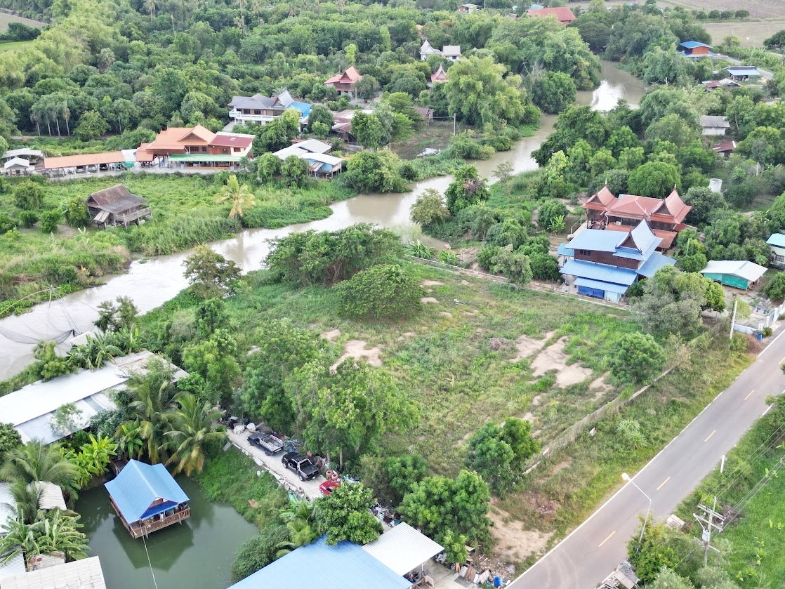 รูป แค่เห็นวิว...ก็อยากเป็นเจ้าของแล้ว! ที่ดินติดแม่น้ำลพบุรี 2 ไร่ ถมสูง ล้อมรั้ว พร้อมวิวธรรมชาติ - รูปที่ 11/13