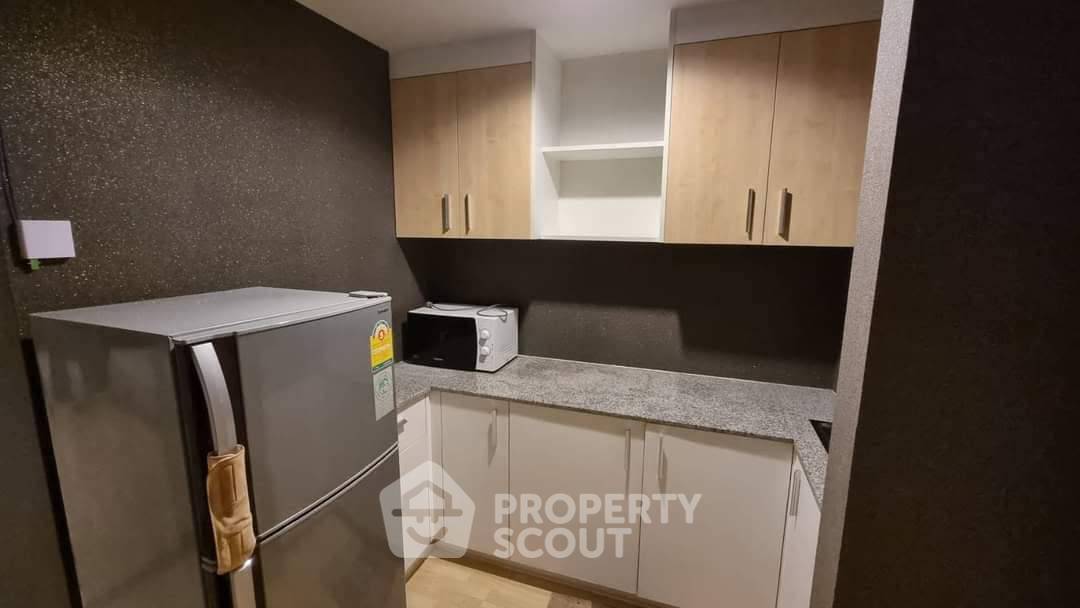 picture 1-BR Condo At The IRIS Rama 9 Srinagarindra, ARL Hua Mak (ID 3041445) - 4/9