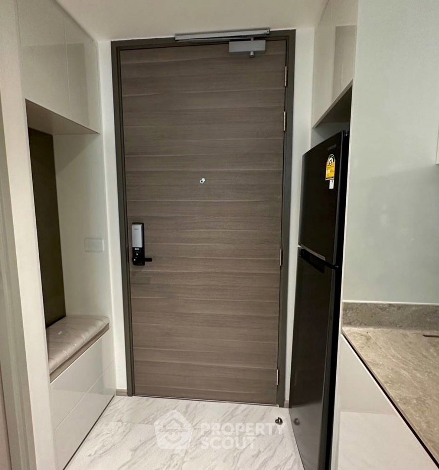 รูป คอนโด 1 ห้องนอน ขนาด 40 ตร.ม. ขาย ที่ ฟินน์ อโศก ใกล้ BTS อโศก 400 ม. (ID 3041504) - รูปที่ 2/5