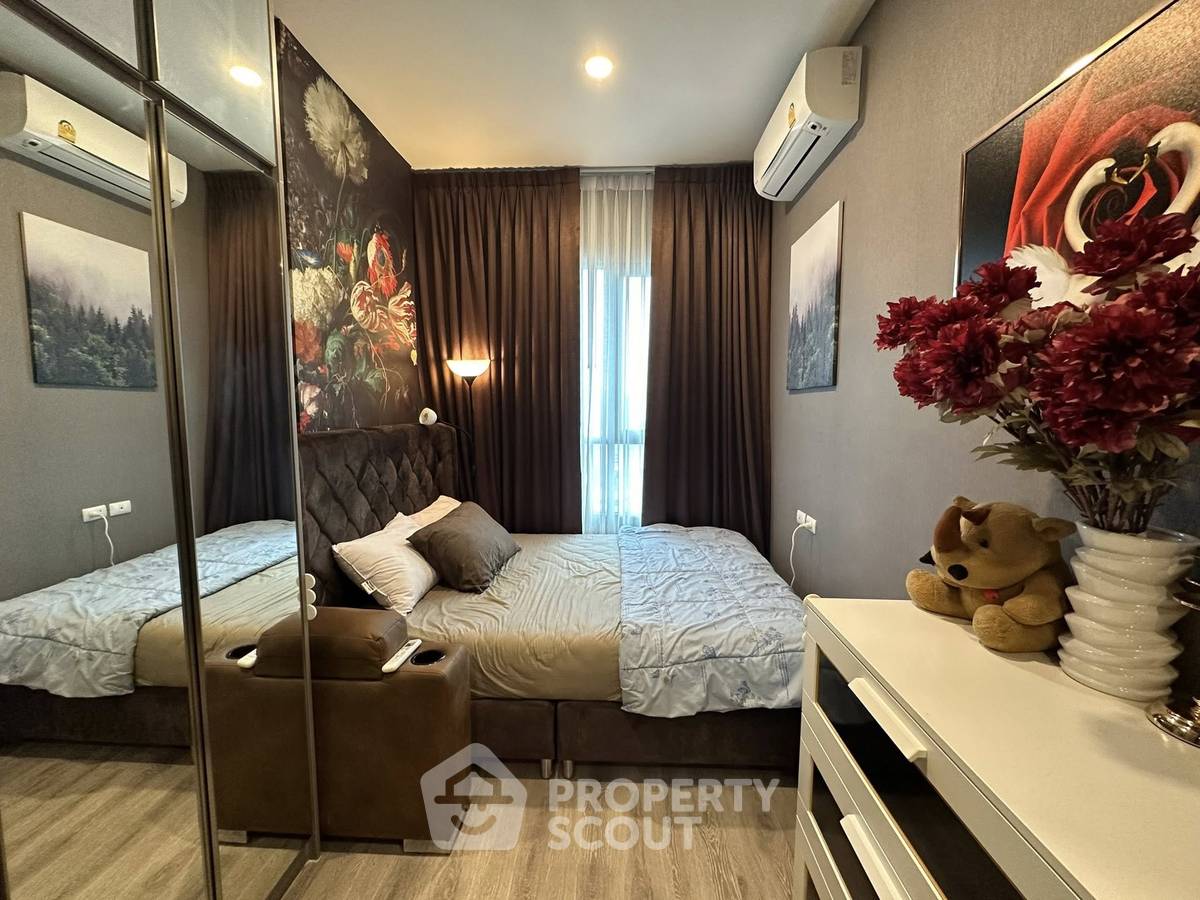 picture 18th-Floor 1-BR Condo At KnightsBridge Collage Ramkhamhaeng (ID 2328472) - 4/12