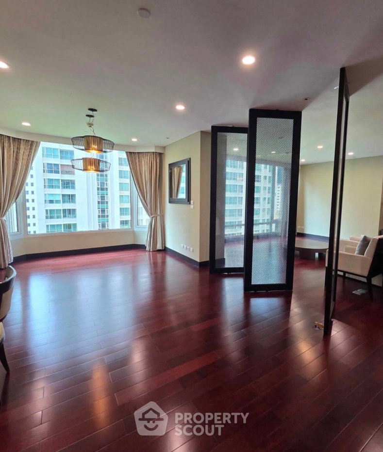 picture 3-BR Condo 258 Sqm At The Park Chidlom, 400m to BTS Chit Lom (ID 3040309) - 14/19